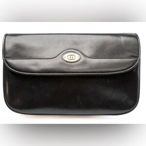 Gucci Vintage Black Leather Chain Shoulder Bag Gold GG Logo Entrupy Auth